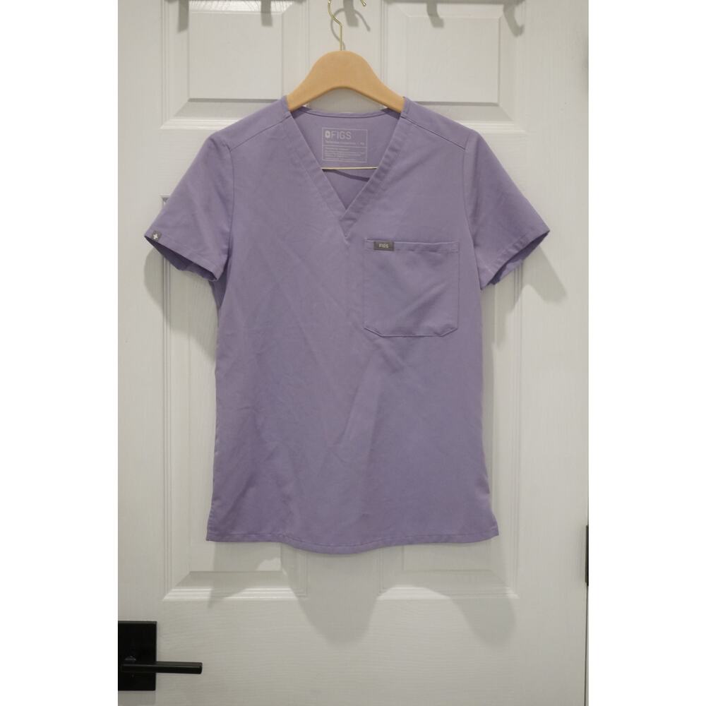 Figs Lavender Dew Catarina V-Neck Scrub Top